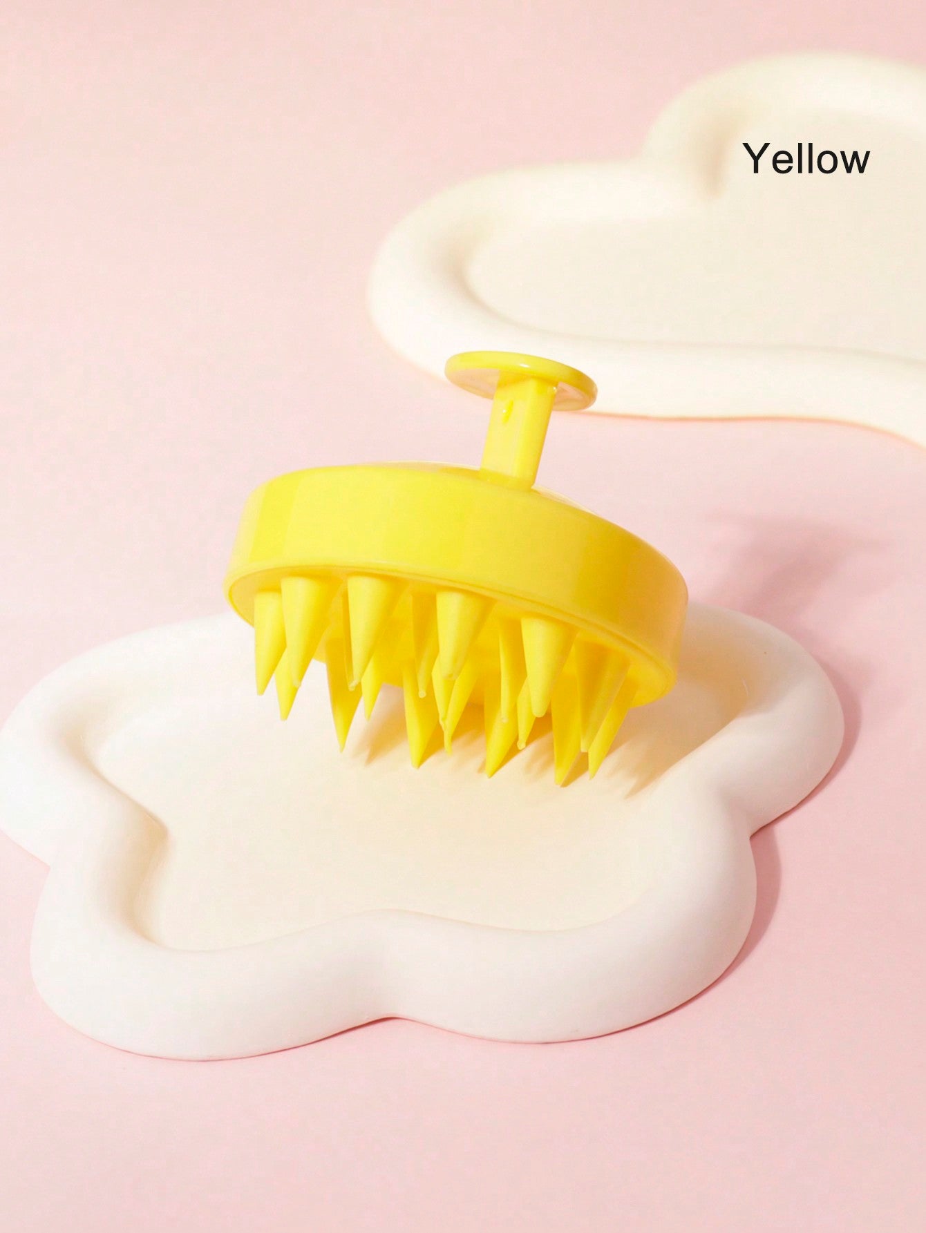 Shampoo Brush with Soft Silicone Bristles, 1 Piece, In-Shower Scalp Scrub Suitable for Dandruff, Wet and Dry Use, Suitable for Men and Women, Home Use Yellow