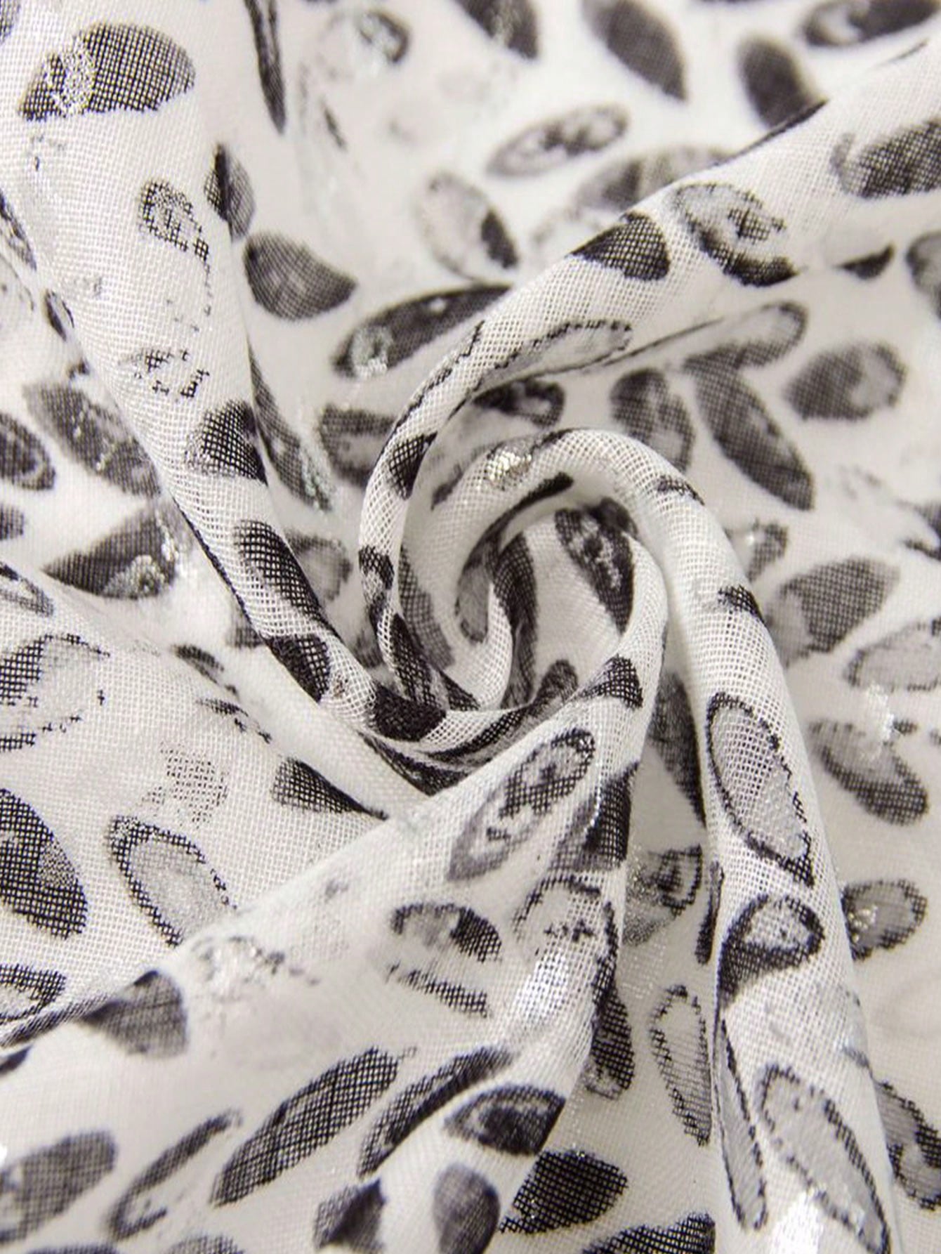 Women's Simple Printed Silk Scarf One Piece Fashion Silk Scarf Spring Summer Sun Protection Beach Towel Hairband Shawl Black