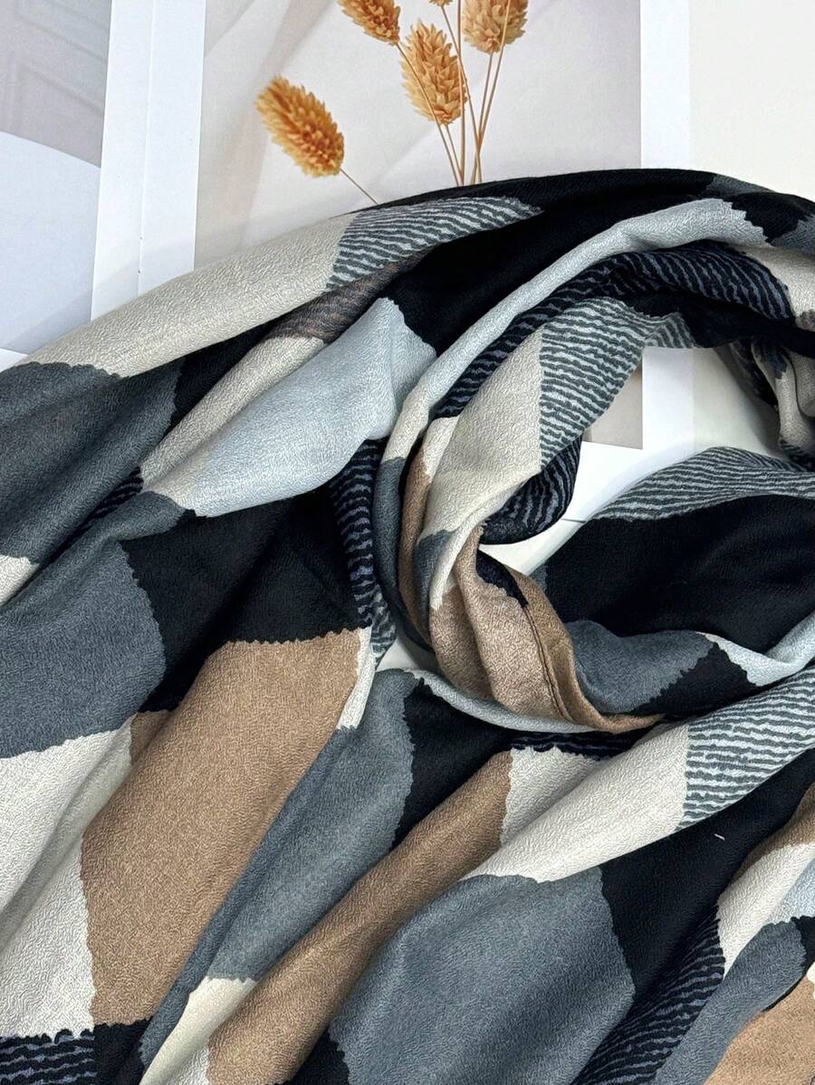 Breathable Tassel Scarf Lightweight Beach Accessories, Elegant Design Scarf for Women, Fashion Colorful Silk Scarf for Outdoor Sun Protection and Head Covering, Versatile, Spring/Summer