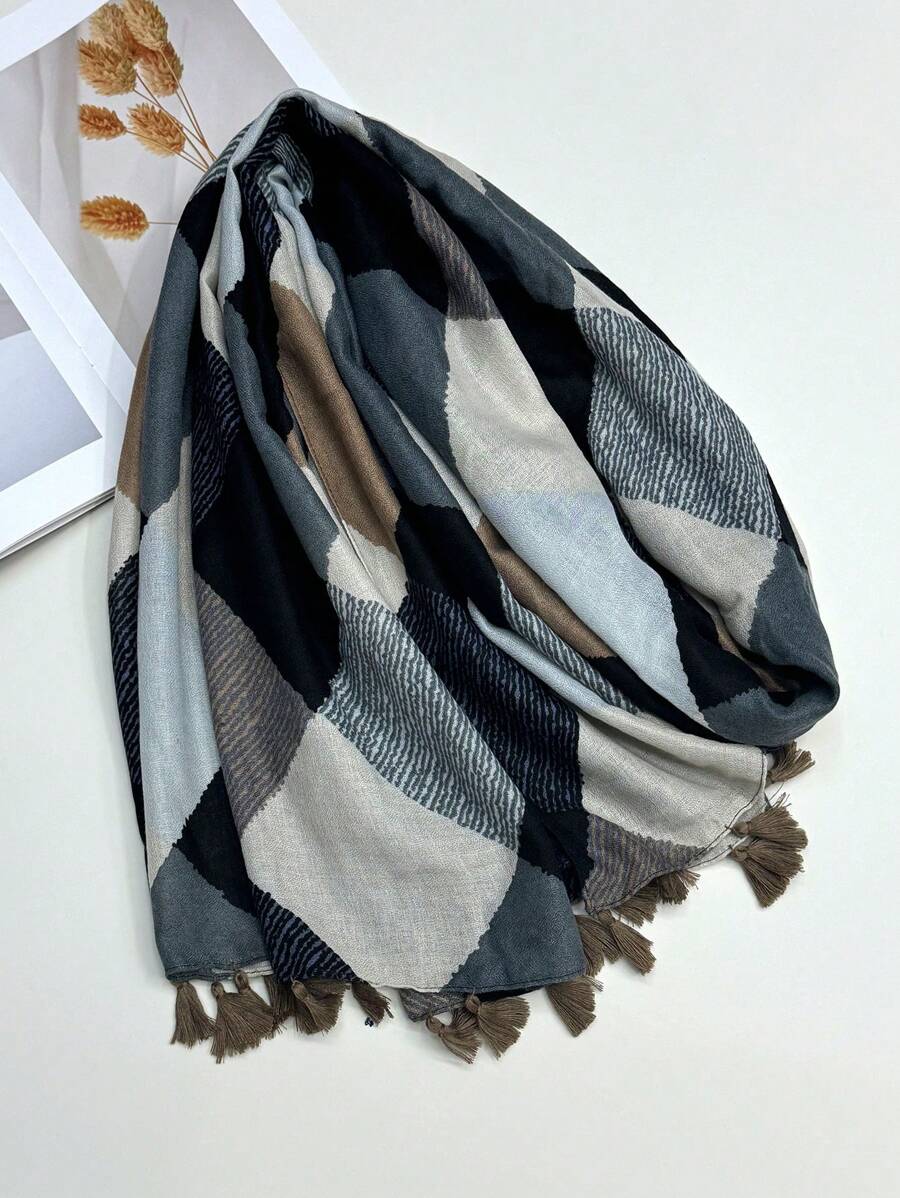 Breathable Tassel Scarf Lightweight Beach Accessories, Elegant Design Scarf for Women, Fashion Colorful Silk Scarf for Outdoor Sun Protection and Head Covering, Versatile, Spring/Summer