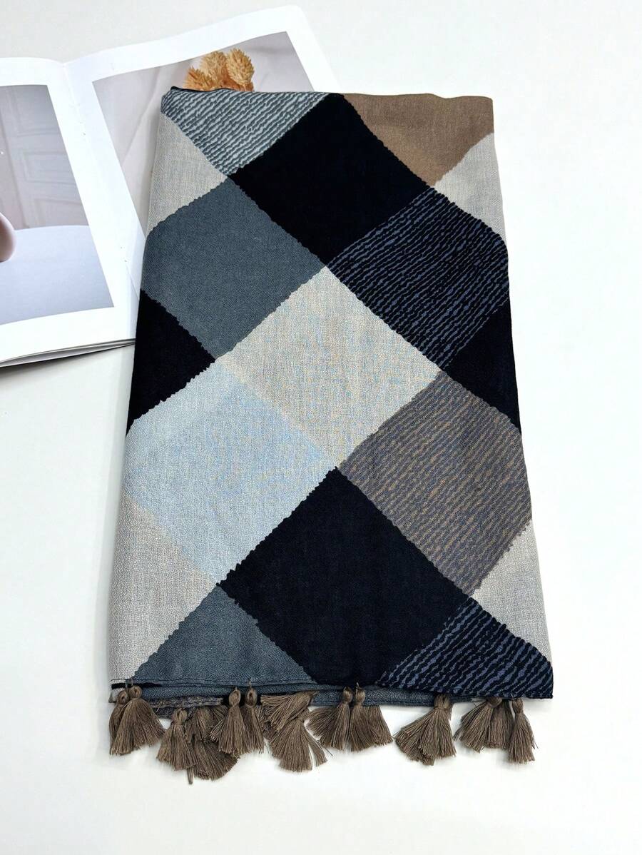 Breathable Tassel Scarf Lightweight Beach Accessories, Elegant Design Scarf for Women, Fashion Colorful Silk Scarf for Outdoor Sun Protection and Head Covering, Versatile, Spring/Summer