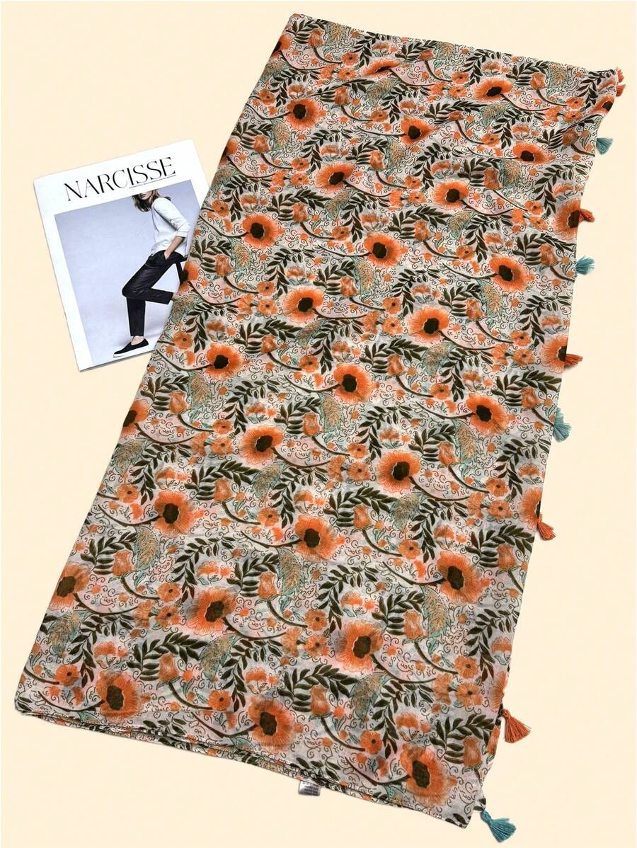 New Breathable Beach Scarf with Tassels, Fashionable Elegant Silk Scarf for Women, Versatile Long Scarf with Vivid Bohemian Print for Outdoor and Beach as a Head Wrap