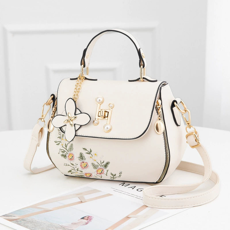 Casual and Fashionable Embroidered Bucket Bag 2025 Autumn New Handheld Small Bag Sweet Lady Shoulder Crossbody Bag