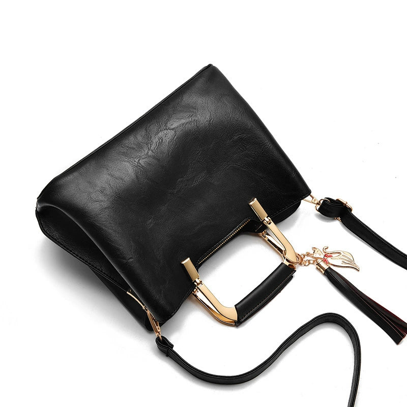 Women's Handbag 2025 New European and American Fashion Women's Bag Retro Shoulder Crossbody Bag Middle-Aged Mother Bag Delivery