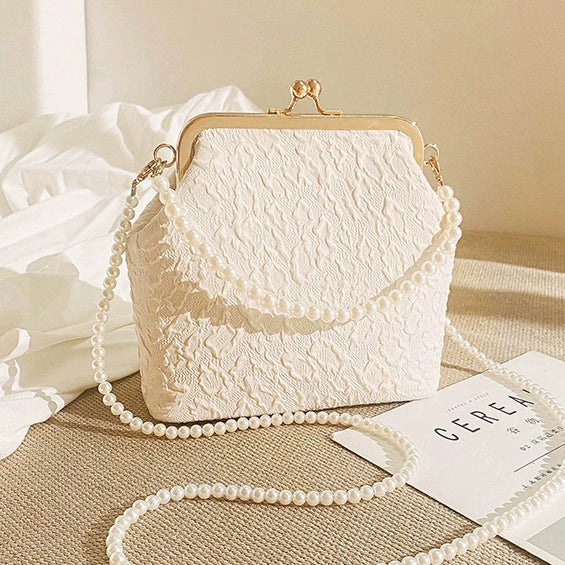 Foreign Trade Mobile Phone Bag 2025 New Cloud Cheongsam Women's Bag Pearl Chain Crossbody Bag Japanese Mouth Gold Cosmetic Bag