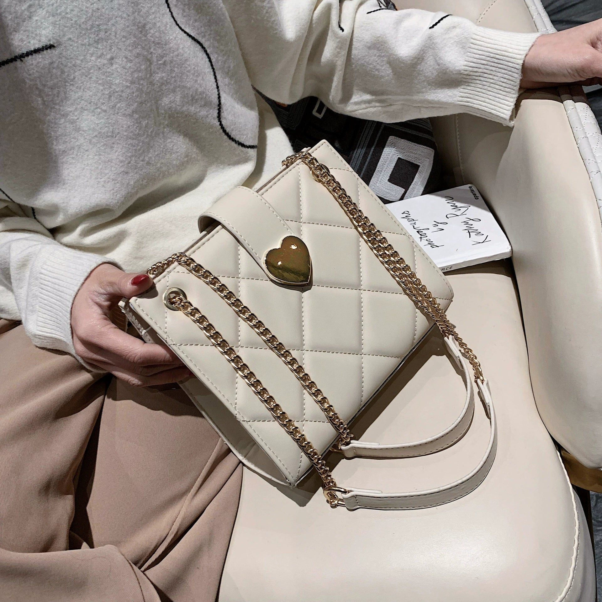 Red Bag Women's 2024 New Fashionable Shoulder Bag Large Capacity Wedding Bag Wedding Bridesmaid Bride Tote Bag
