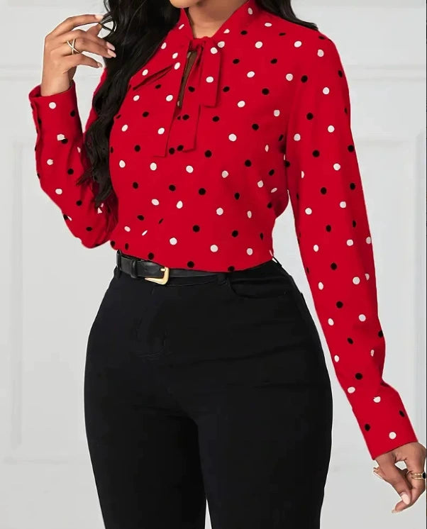 Stylish and chic tops with unique and exquisite polka dot tie-front high-end shirts, available for cross-border trade in Europe and America.