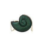 Unique seashell-shaped evening bag, new summer 2025 style, fashionable chain crossbody bag, lipstick bag, makeup bag.