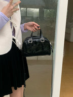 Women's 2025 New Korean Style Versatile Autumn and Winter Niche Retro Black Handbag Versatile Shoulder Bag Crossbody Bag Trendy