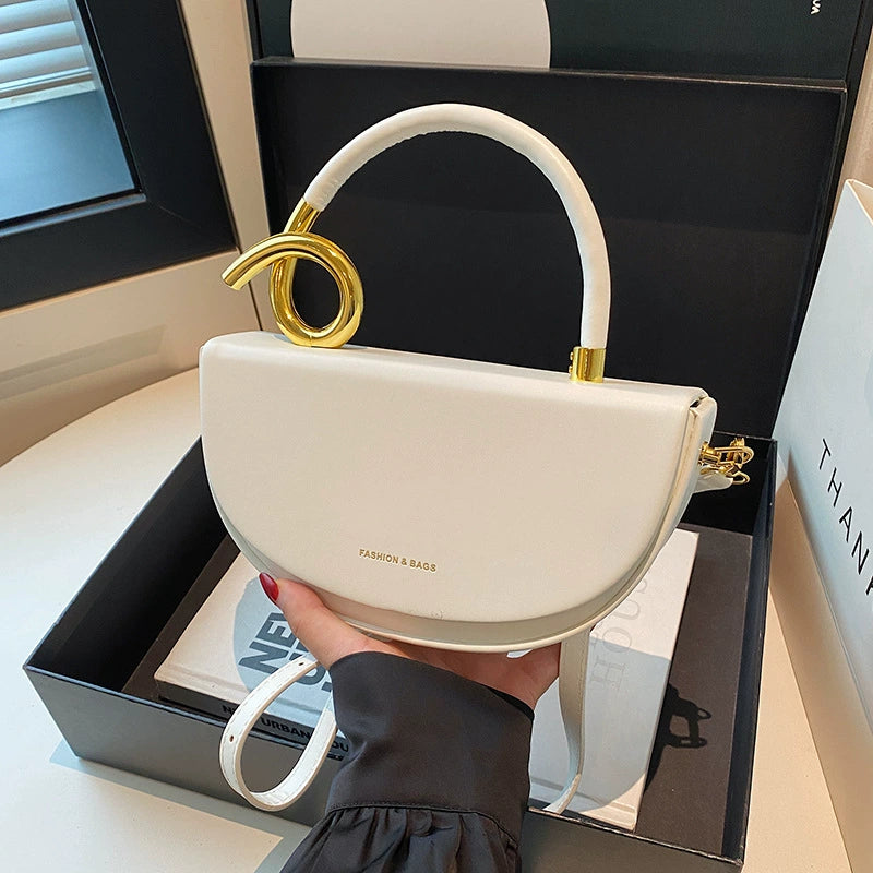 Fashionable Saddle Handbag, High-End Textured Armpit Bag, Versatile Casual Commuting to Work, Crossbody Shoulder Bag for Women