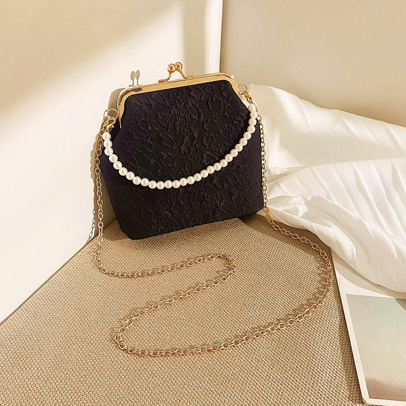 Foreign Trade Mobile Phone Bag 2025 New Cloud Cheongsam Women's Bag Pearl Chain Crossbody Bag Japanese Mouth Gold Cosmetic Bag