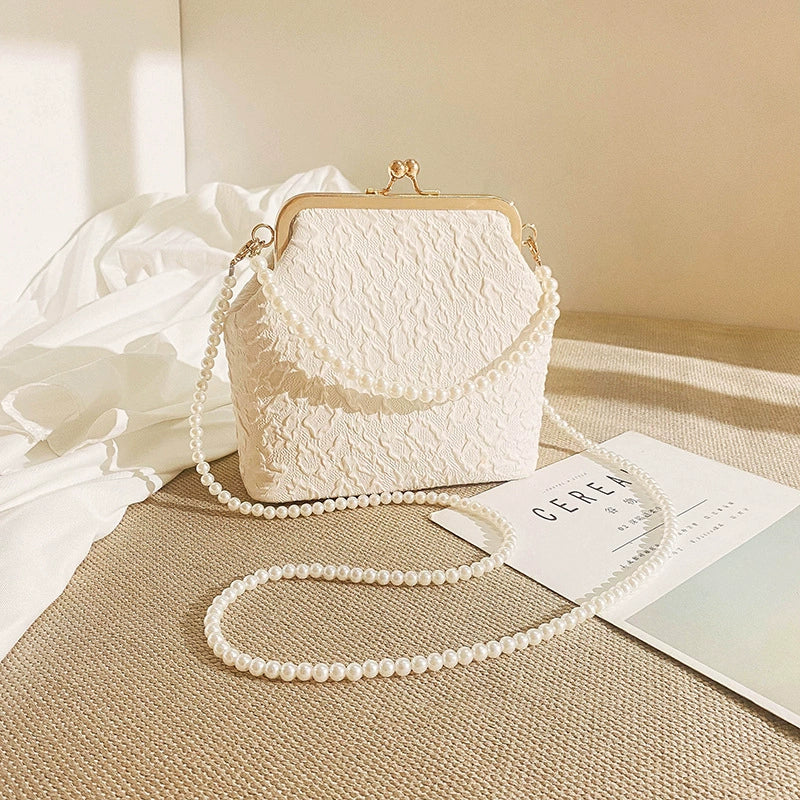 Foreign Trade Mobile Phone Bag 2025 New Cloud Cheongsam Women's Bag Pearl Chain Crossbody Bag Japanese Mouth Gold Cosmetic Bag
