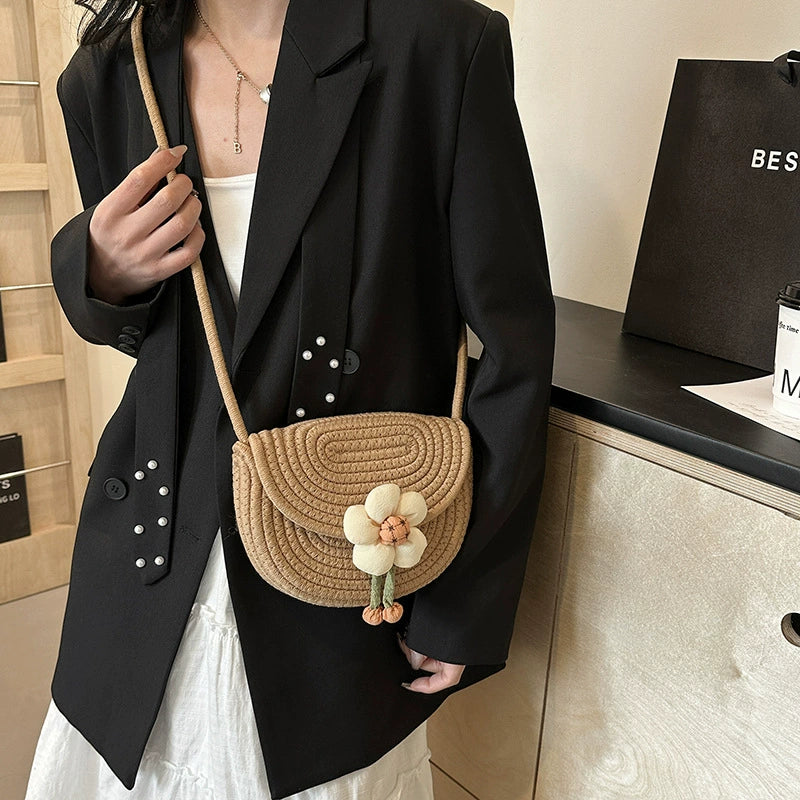 Fashion Simple Crossbody Bag 2024 Spring New Fashion Casual Bucket Bag Fashionable Single Shoulder Bag Simple Crossbody Bag