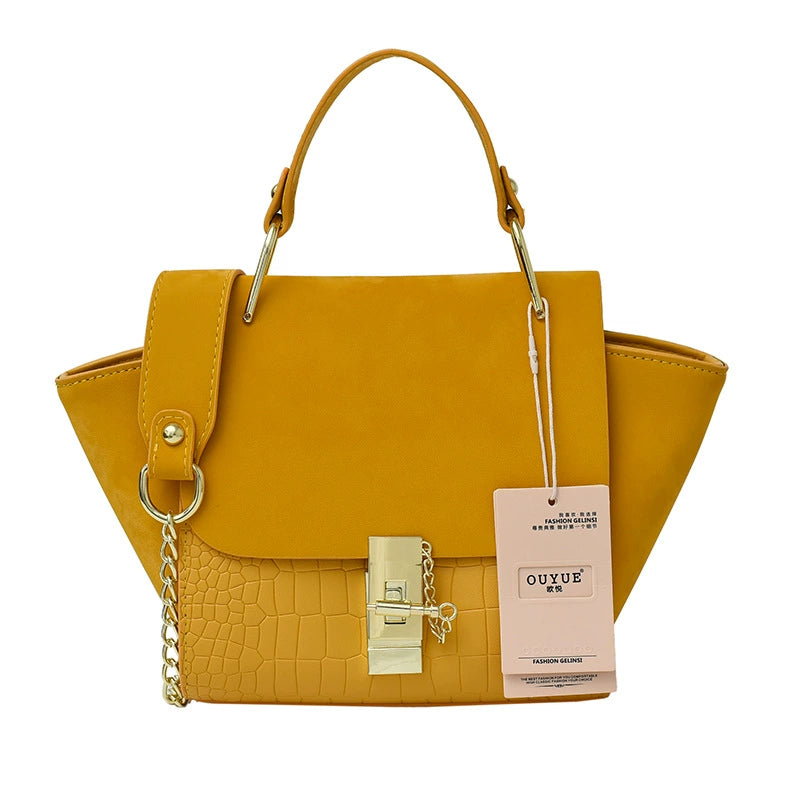 French Niche Design Large-Capacity Bag for Women, Versatile and Stylish, Ins-Style Versatile Korean Version Handbag with Chain and Wing Design