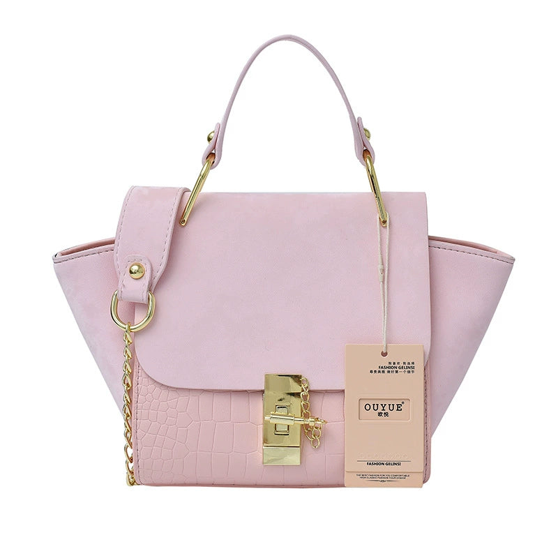 French Niche Design Large-Capacity Bag for Women, Versatile and Stylish, Ins-Style Versatile Korean Version Handbag with Chain and Wing Design