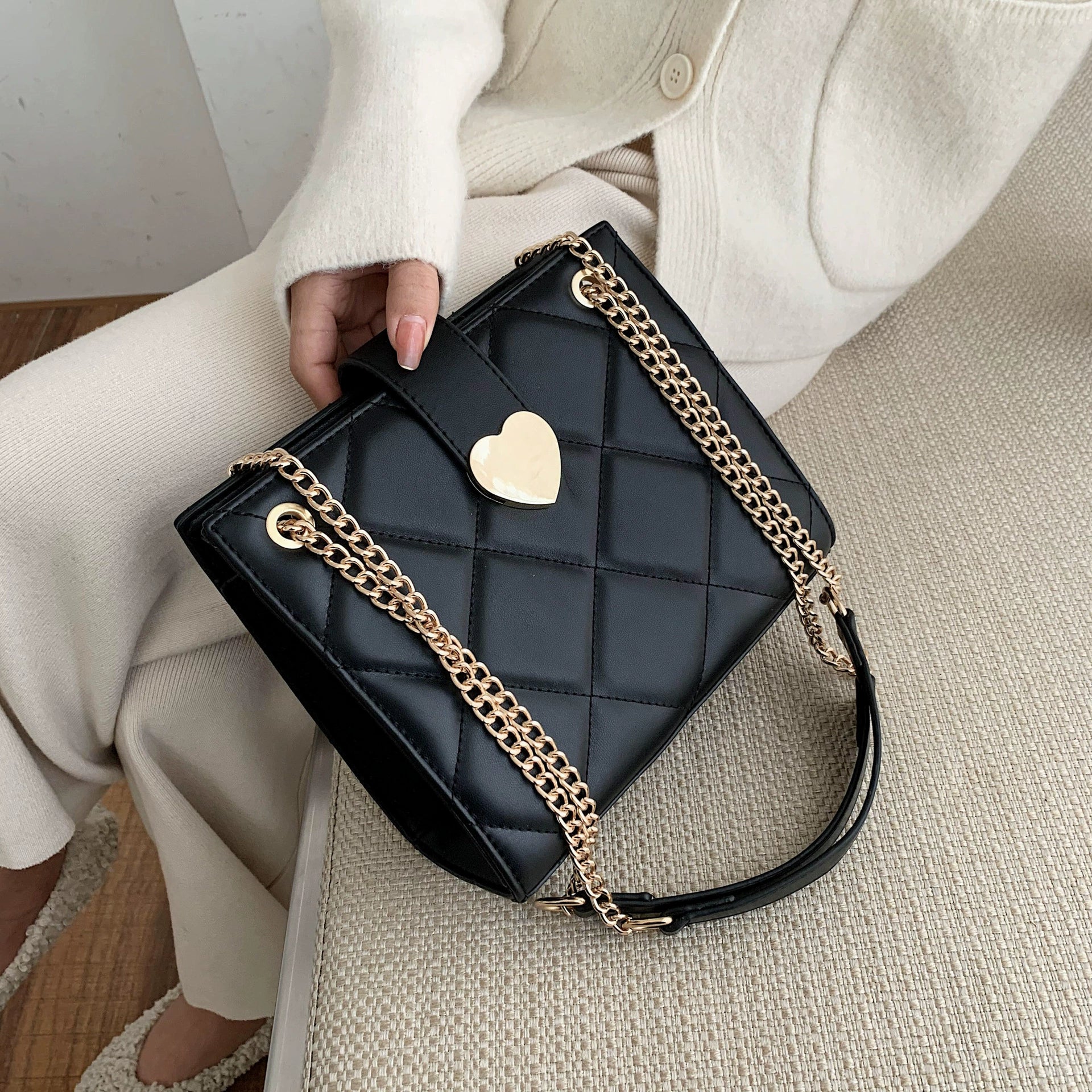 Red Bag Women's 2024 New Fashionable Shoulder Bag Large Capacity Wedding Bag Wedding Bridesmaid Bride Tote Bag